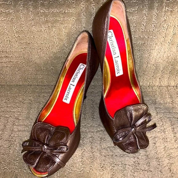 Christian Lacroix Peep-Toe Pumps - Picture 2 of 9